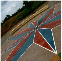 Red and blue compass rose