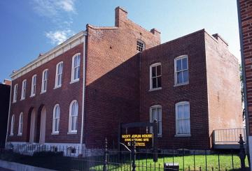 exterior of the Scott Joplin house