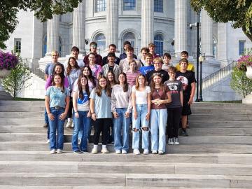 Students standing outside the Missouri Capitol